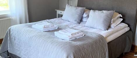 1 Schlafzimmer, Schreibtisch, kostenloses WLAN, BettwÀsche