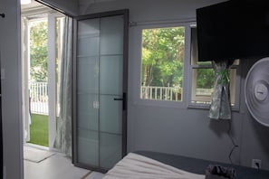 WiFi、ベッドシーツ