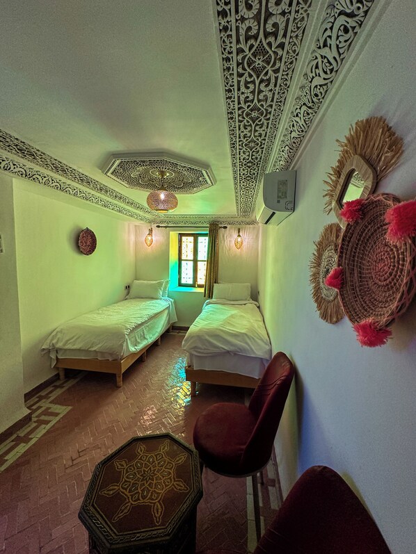 Comfort Double or Twin Room | Free WiFi - Riad Dar Elbellar (Fes)