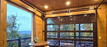 NEW LUX 12BR I Sleeps 36 I Private Pool & Mtn Views