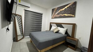 2 bedrooms, iron/ironing board, free WiFi, bed sheets - Apartment with shared pool (Puerto Vallarta)