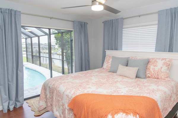 Guestroom - King Bed