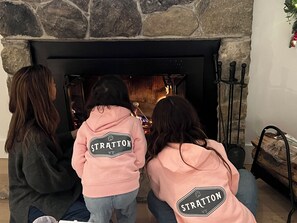 Interior - Chalet /Stratton Mountain VT /5 minutes from base/Tesla Charger/5 bedrooms (Winhall)