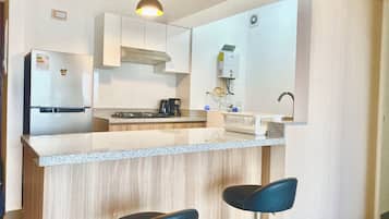 Comfort-Apartment, Balkon, Stadtblick | Eigene Küche