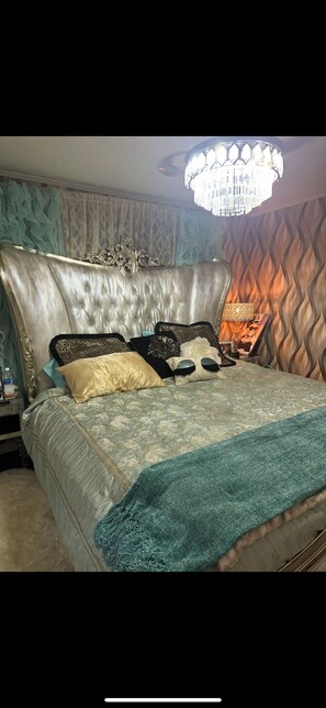 2 habitaciones, tabla de planchar con plancha, wifi y ropa de cama 