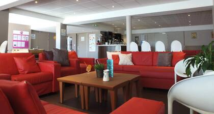 Cottage With 2 Bathrooms, 3 Rooms, Sleeps 6