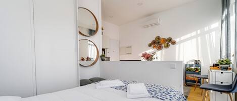 熨斗/熨衫板、免費 Wi-Fi、床單