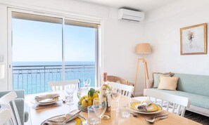 Dining - Apartment in Cannes With Beach Access (Cannes)