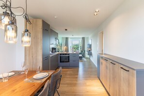 Private kitchen - Luxusapartement mit Meerblick (Nordstrand)