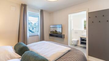 2 bedrooms, individually furnished