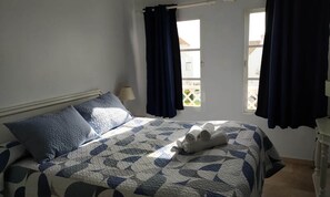 Iron/ironing board - Edf. Fuentes A 2aob - Eurosur (Nerja)