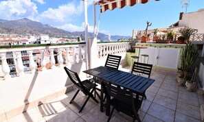 Outdoor dining - EDF Sirena 7K - Eurosur (Nerja)