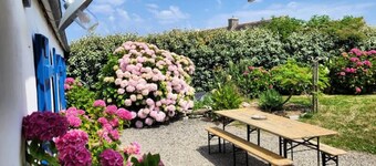 Houses & Villas for 5 People