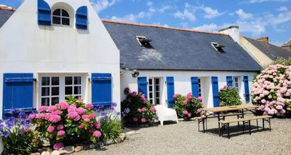 Houses & Villas for 5 People
