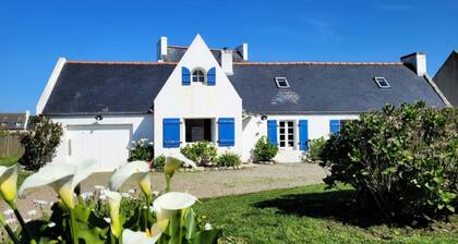 Houses & Villas for 5 People