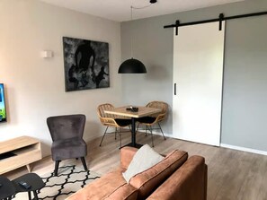 Apartment | Dining - Beautiful Lodge Suitable for 2 People (Zoutelande)