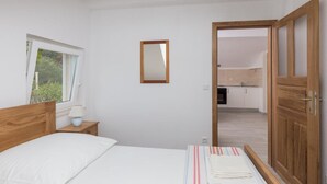 Apartment | 2 bedrooms, bed sheets - Villa Celenca - One-bedroom Apartment - A4 (Dubrovnik)