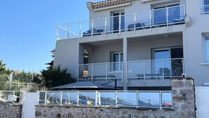 Exterior - Air-conditioned Apartment for 6 People Facing the sea - Le Pradet (Le Pradet)