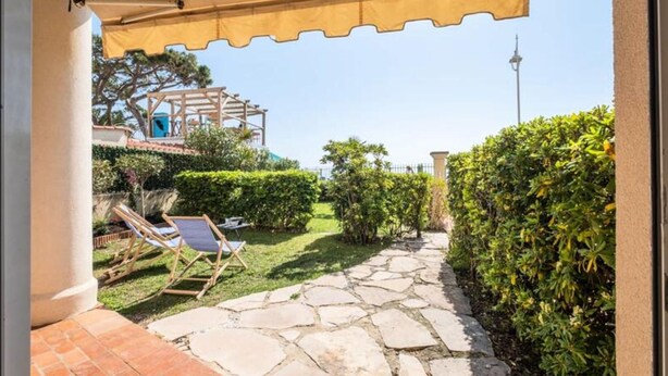 Terrace/patio - Apartment in Cannes With Sea View Garden (Cannes)