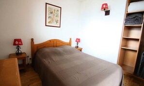Room - Dba206 - 1 Bedroom Apartment + Sleeping Alcove - Balcony - Sleeps 6 - 1800 Area (Puy-Saint-Vincent)