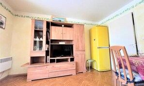 Interior - Apartment in Provence Near Moustiers (Gréoux-les-Bains)