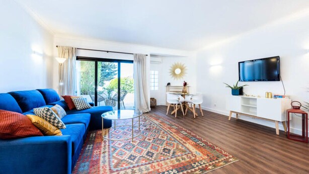 Unclassified image, 1 of 3, button - Houses & Villas for 6 People (Lagoa)