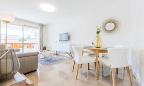 Dining - Apartment in Cannes Near La Croisette (Cannes)