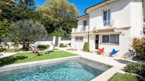 Pool - Villa in Cannes With Pool and Garden (Cannes)
