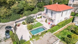 Exterior - Villa in Cannes With Pool and Garden (Cannes)