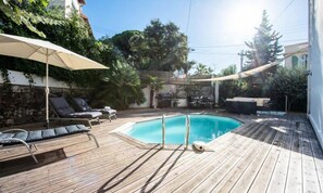 Outdoor pool - Villa in Cannes With Pool and Garden Bliss (Cannes)