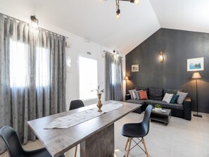 House | Living room - Stone House Prapatna-two Bedroom Holiday Home With Swimming Pool (Smokvica)