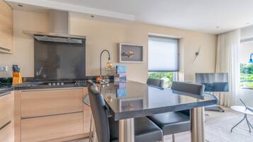 Apartment | Living room