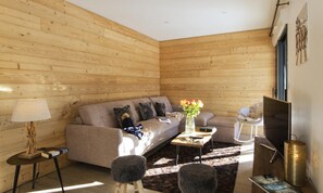 Living area - Apartment With Parking (Les Deux Alpes)
