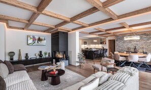 Fireplace - New Ski-in and Ski-out Apartment (Courchevel)