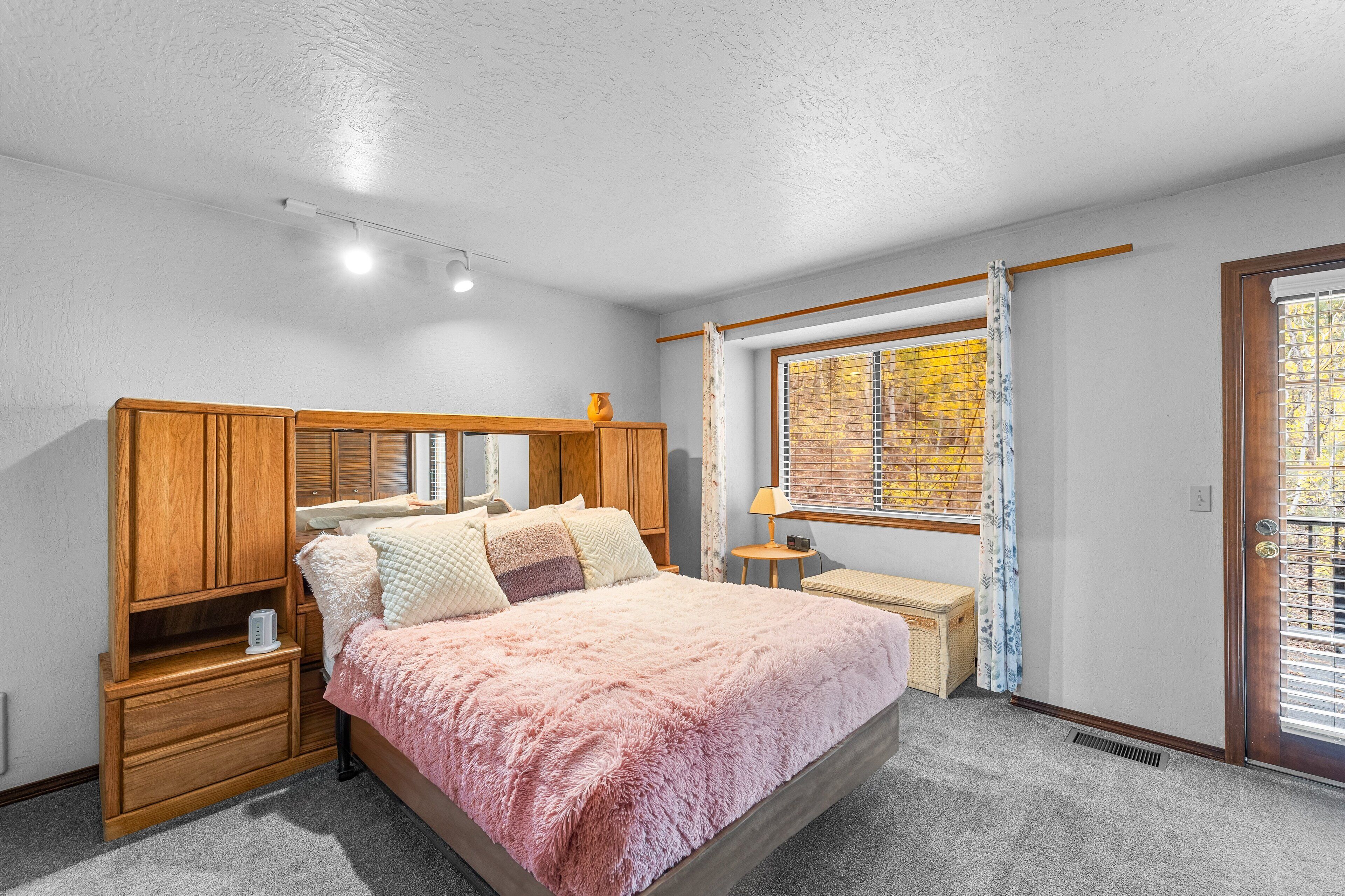 3 camere, una scrivania, Wi-Fi gratuito, lenzuola