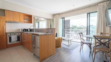 Fridge, microwave, oven, dishwasher