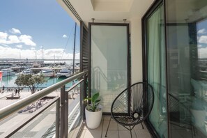 Property grounds - Waterfront Haven On Viaduct Harbour Free Parking (Auckland)