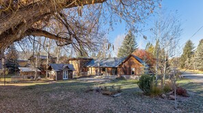 Exterior - Pet Friendly|Steps from Town|Private yard (Steamboat Springs)