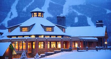 New! Studio Lodge At Spruce Peak | Ski In Ski Out | Great Views @ The Stowe Mountain Resort
