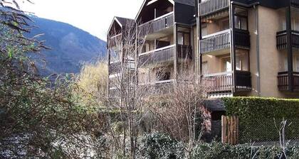 Luchon - 2-room Apartment With South-facing Balcony AND Superb Mountain Views