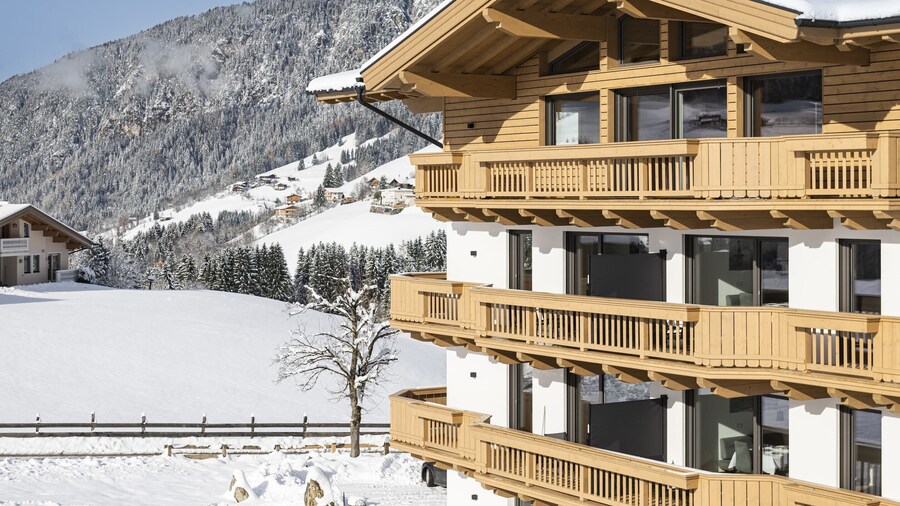Alpine Apartment With Dream View & Garden Feeling
