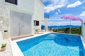 Villa | Pool | Outdoor pool - 3 Bedroom Villa With Terrace and Pool (Dubrovacko Primorje)