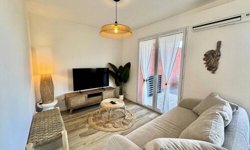 Two Comfortable Rooms in the Hills Above Propriano