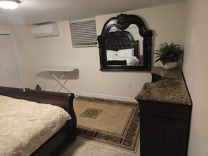 1 bedroom, iron/ironing board, WiFi