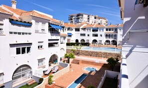 Exterior - Apartment in Nerja Near Playa Torrecilla (Nerja)