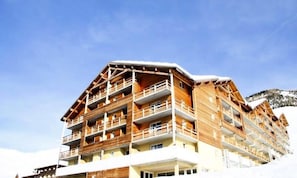 Apartment | Exterior - 2-room Apartment for 4/6 People (Allos)