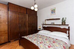 2 bedrooms, iron/ironing board - Apartment Ikana - Duplex Two Bedroom Apartment (Dubrovnik)
