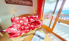 Living area - 3-room Apartment Les Saisies Bisanne 1500 Sleeps 7 (Villard-sur-Doron)