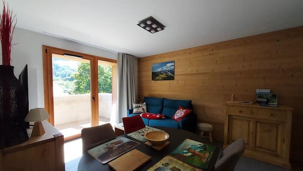 Interior - Apartment in La Charmette With Ski Access (Les Avanchers-Valmorel)