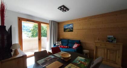 Apartment in La Charmette With Ski Access